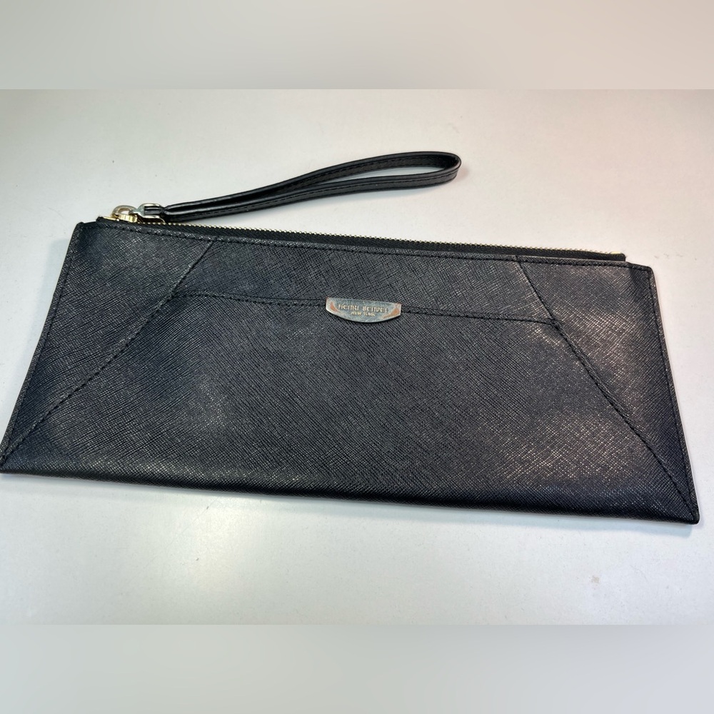 Henri Bendel black leather linen textured Classic long envelope wristlet clutch.